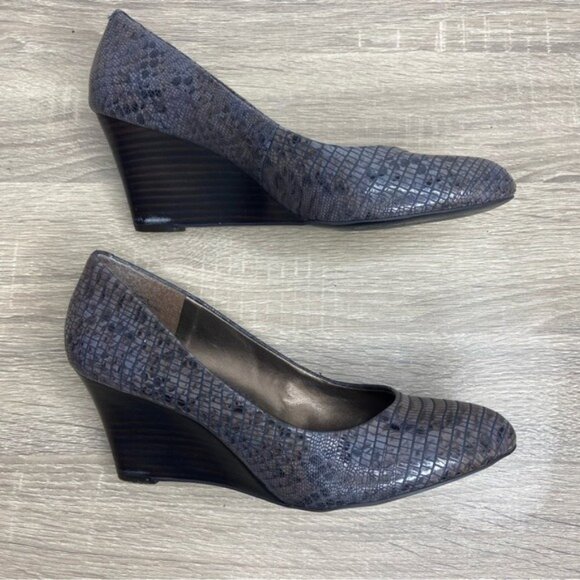 Sam & Libby Snake Print Wedge Heels Size 7.5 - Picture 9 of 12